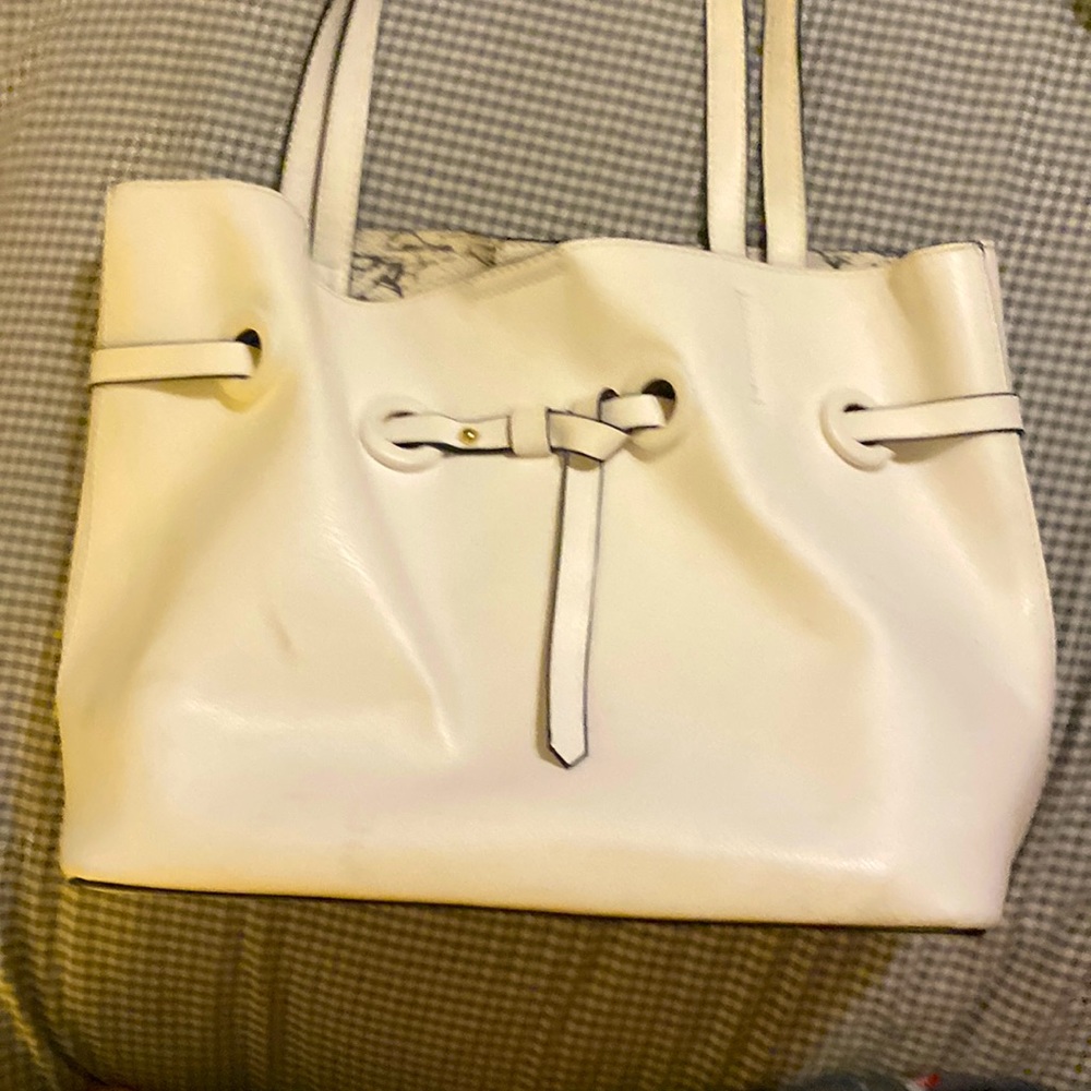 White tote bag